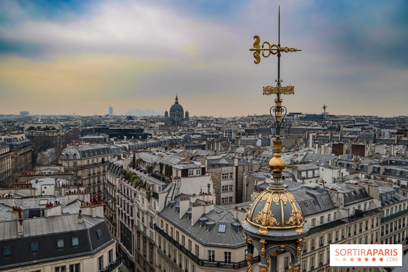 culture and containment: a photo of a magnificent view of Paris