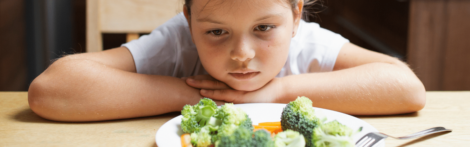 My child refuses to eat, what should I do?