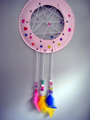 diy child : how to make a dream catcher with a paper plate