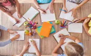 Back to school: children who draw 