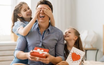 Fête des pères : 6 idées de cadeaux DIY à réaliser avec les enfants 